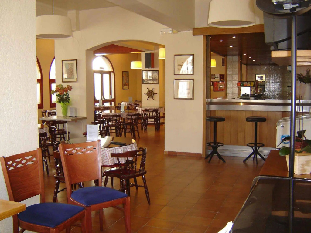 Hotel Medes II