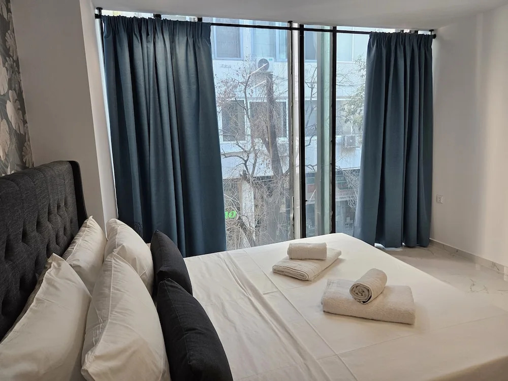 Nikis 20 Suites