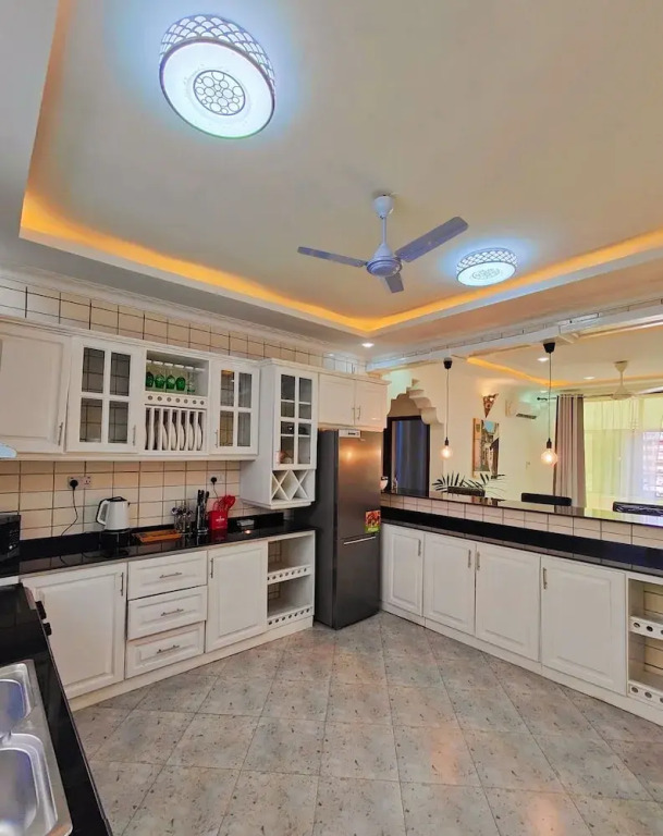 Ayaa Luxury Apartment 4Th Floor