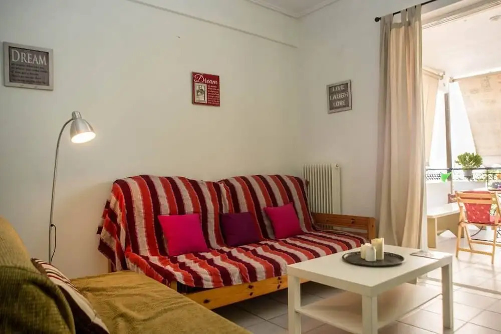 Antoine's central flat near the sea