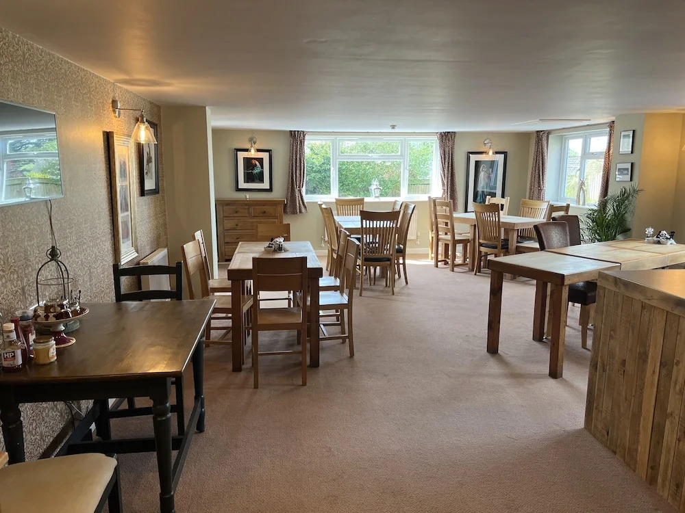 The Lawns Tea Room and B&B