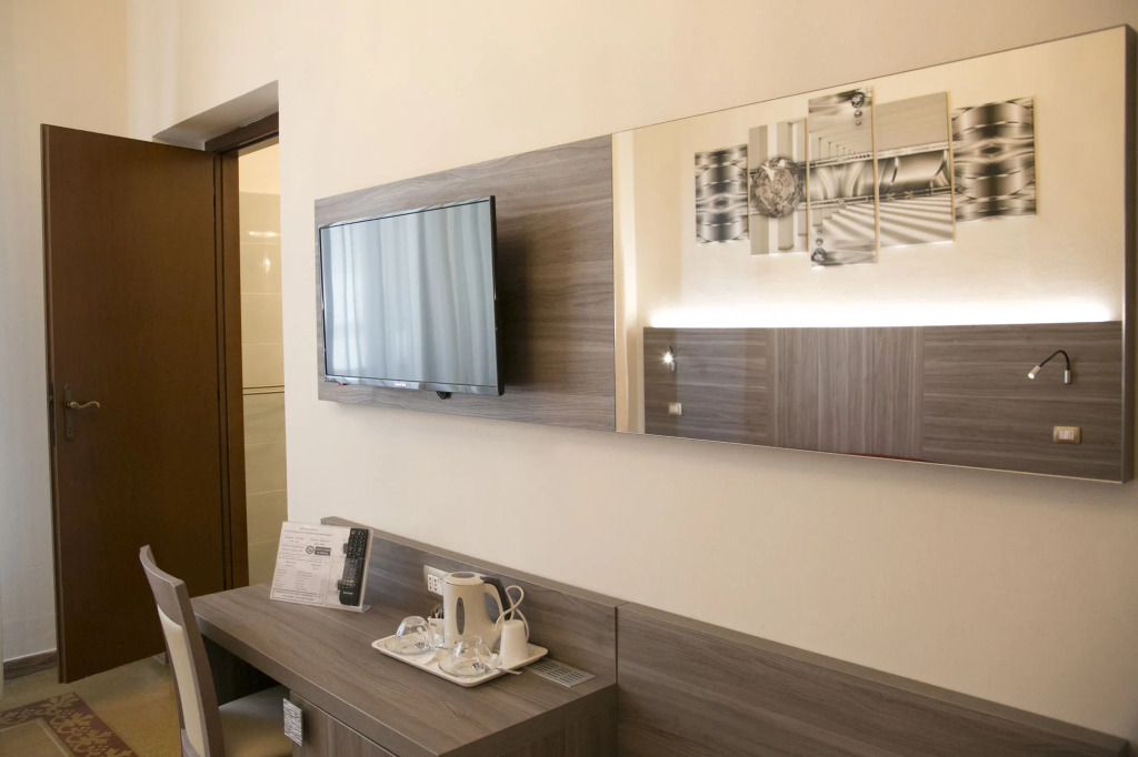 Astrid Hotel