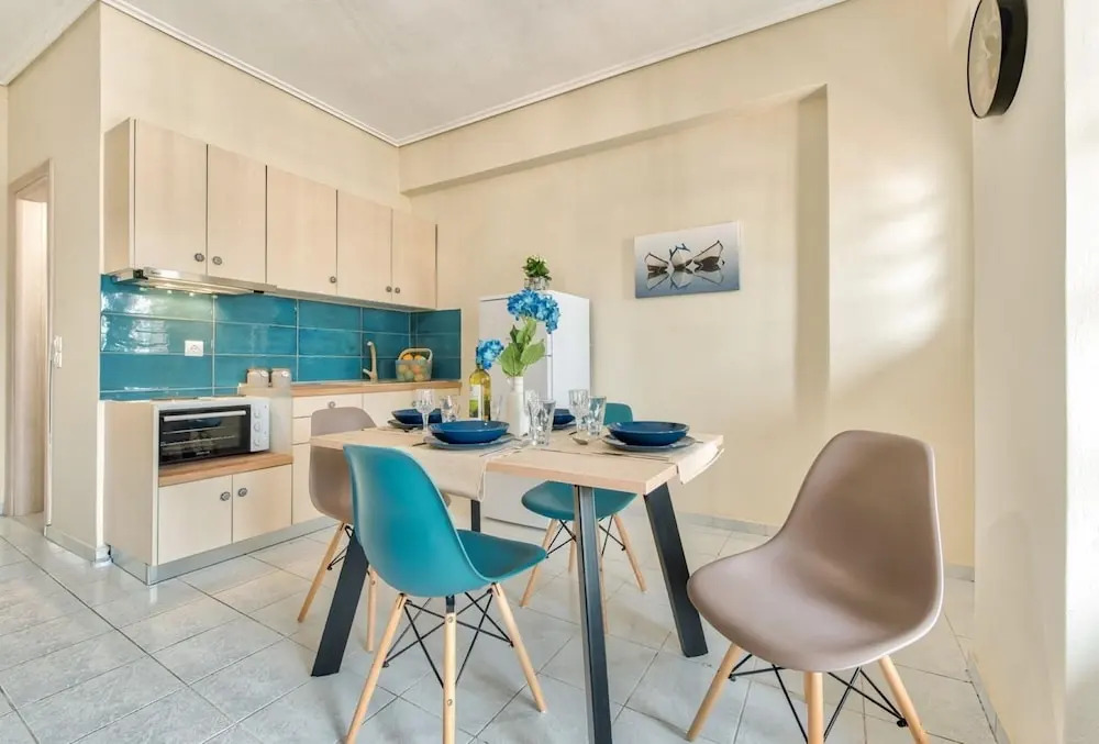 Kallas Apartments