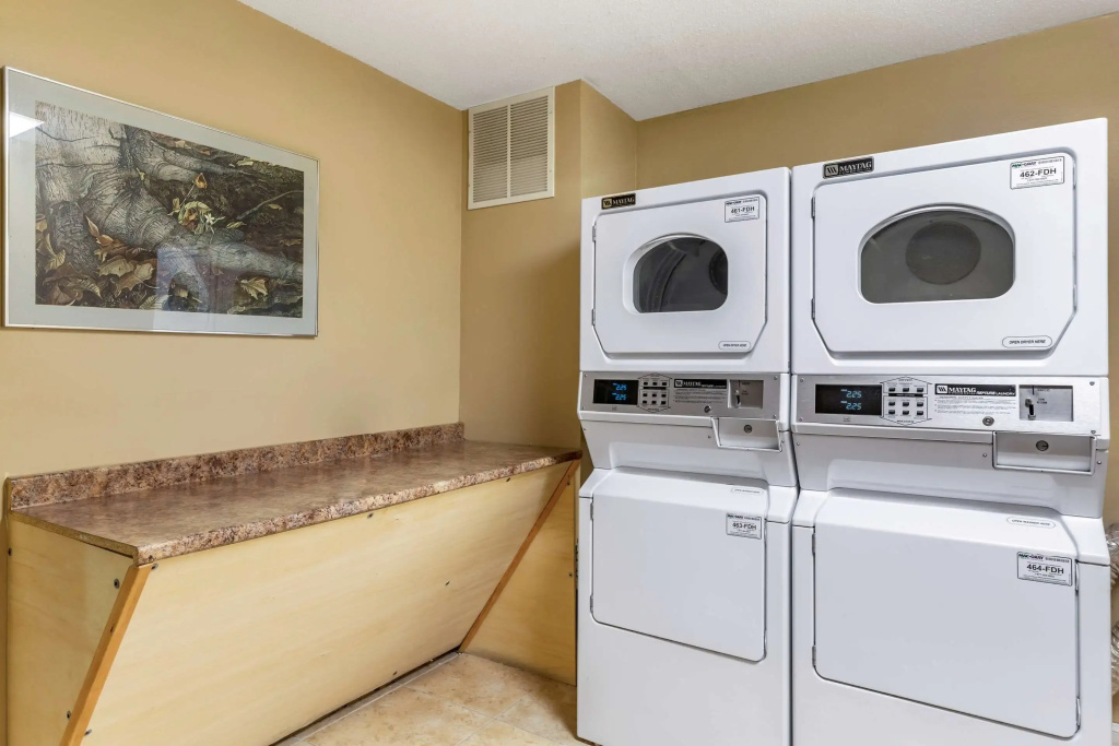 Comfort Inn Foxboro - Mansfield