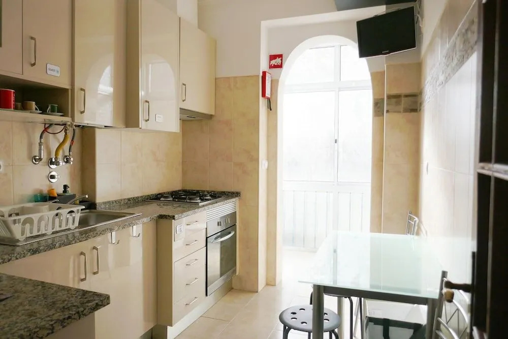 Areeiro Urban Rooms