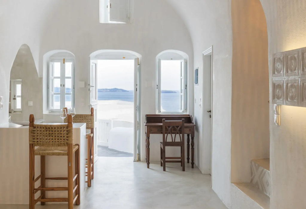 Luxury Heavens Santorini