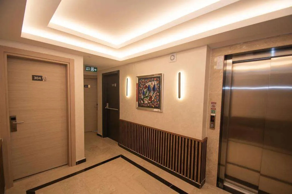 Vera Life Hotel