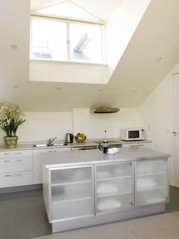 Andre's Mews Luxury Serviced Apartments