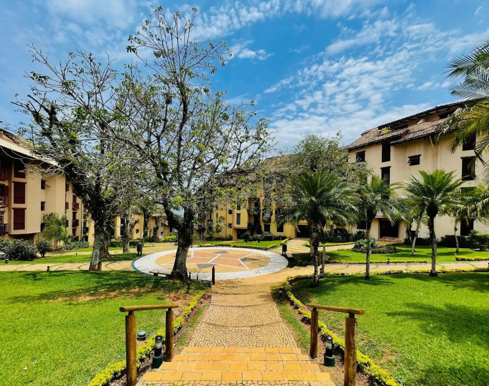 Apartamento em condomínio com infraestrutura de lazer completo e vista para o mar na Costa Verde da Tabatinga