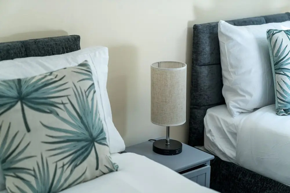 Spacious Pet Friendly 2-bed Apartment in Redhill