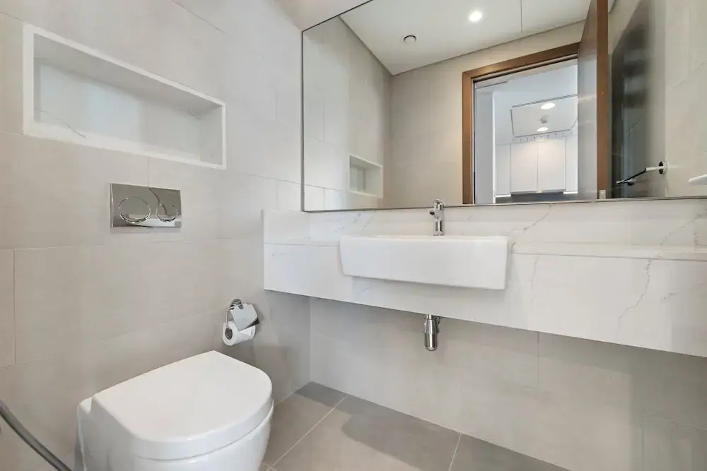 2BR + Maid’s Room CF7 B | Partial Canal View
