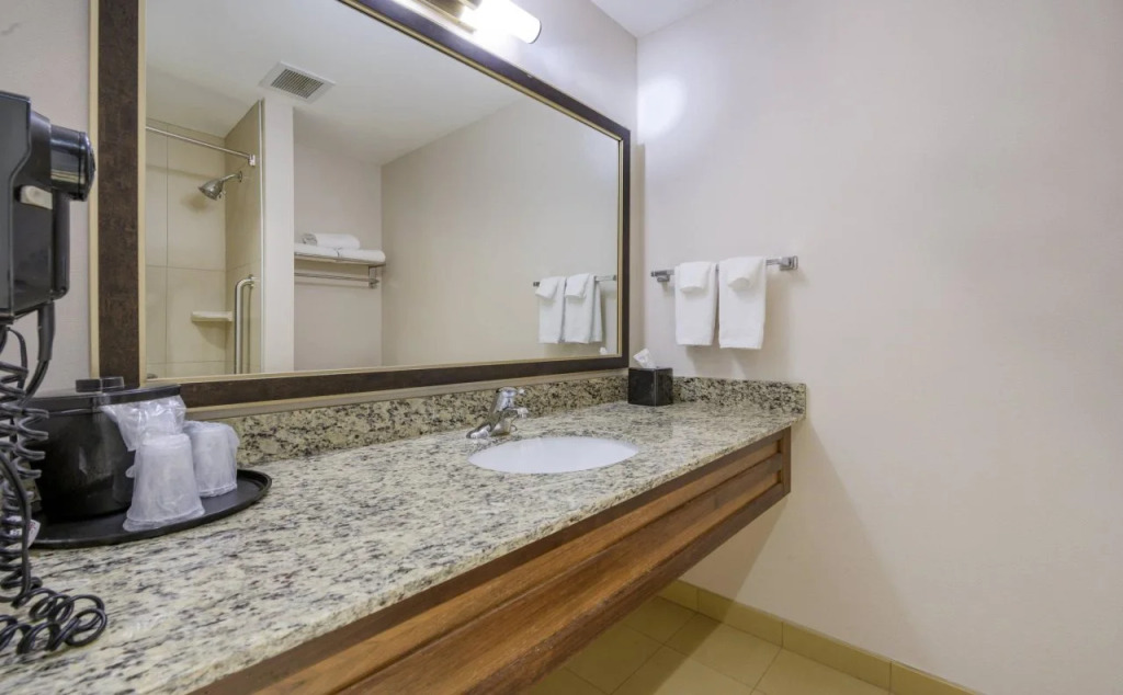 Fairfield Inn & Suites by Marriott Slippery Rock