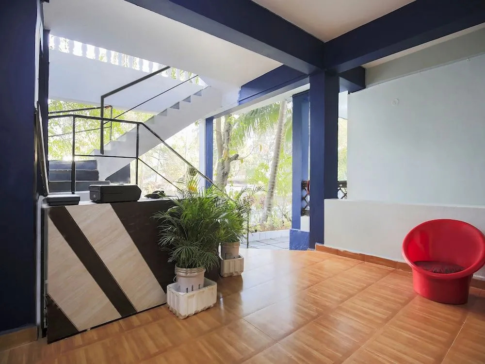 OYO 7476 Braganza Guest House