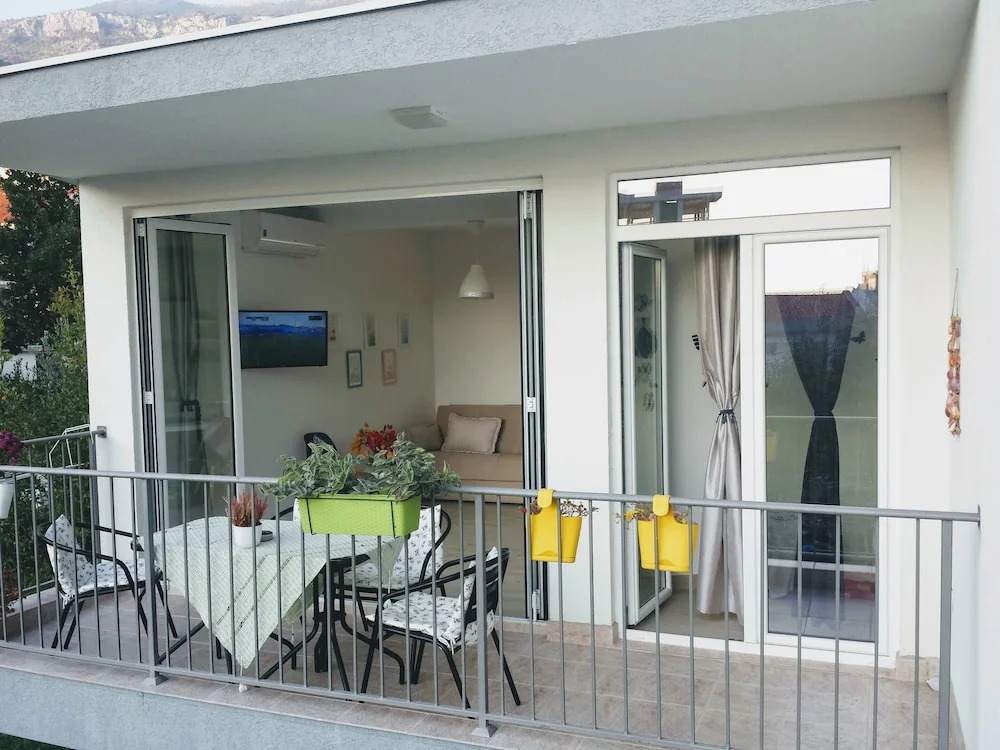 Guest House Djonovic