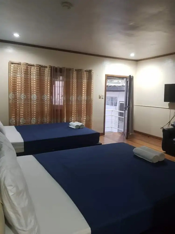 Platinum Hotel
