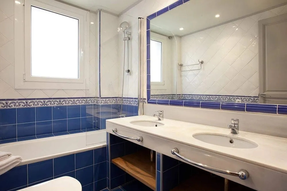 Lovely 3 Bed Apartment in Gracia