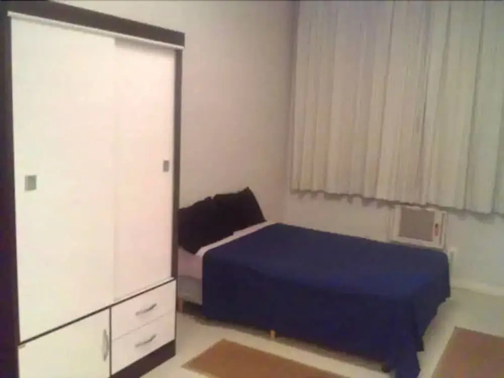 Etours - Novo Quarto Sala em Copacabana