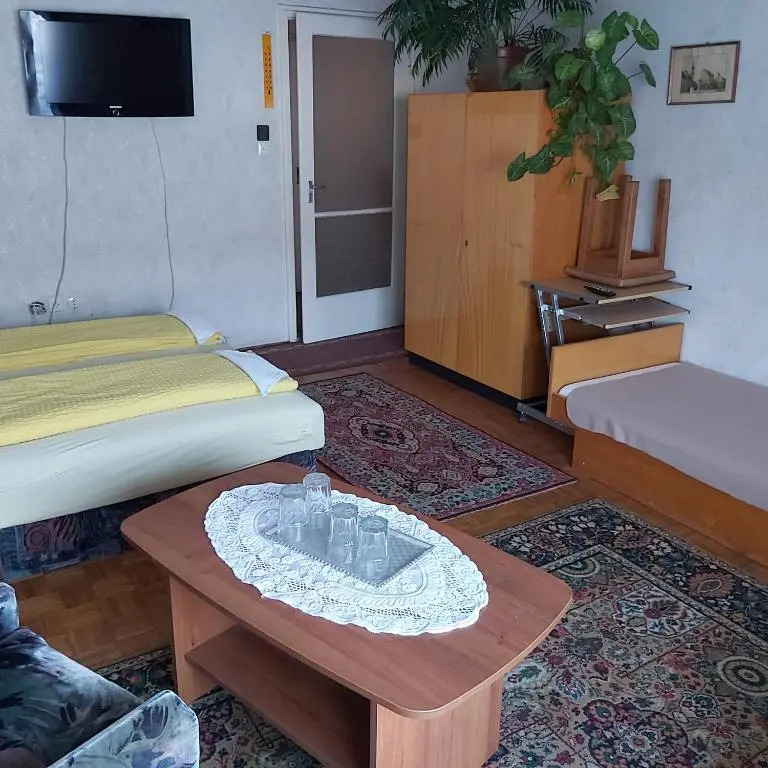 OPEN Vendégház