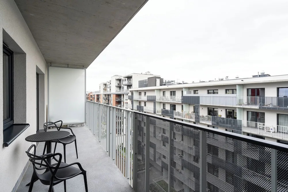 RentPlanet - Nowa Manufaktura