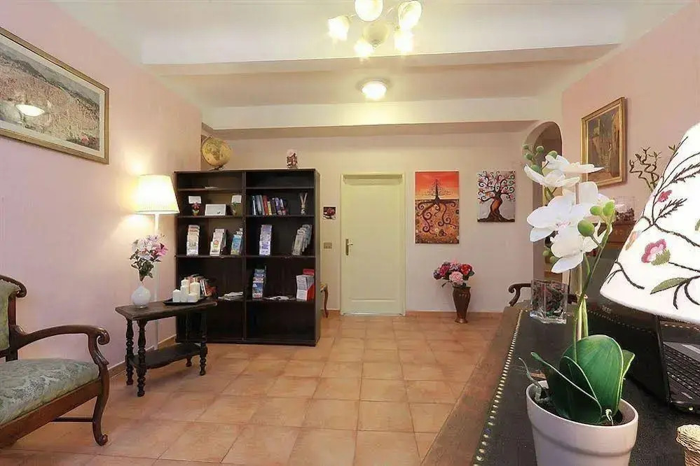 Hotel Sampaoli