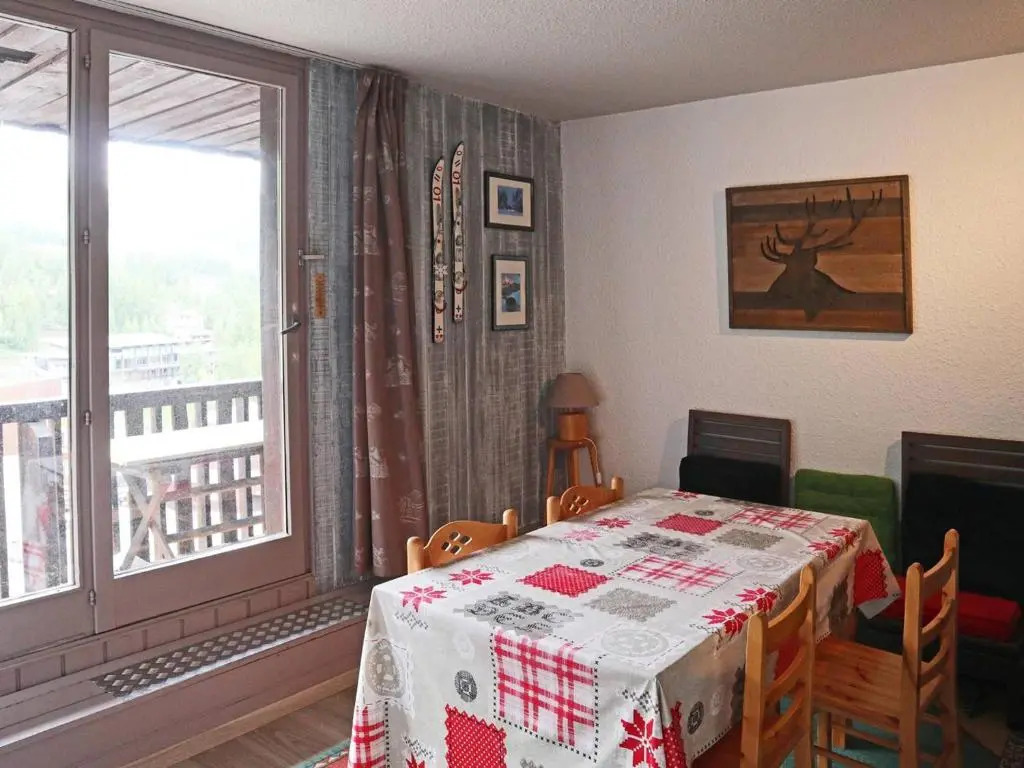 Appartement Les Orres, 2 pièces, 6 personnes - FR-1-322-143