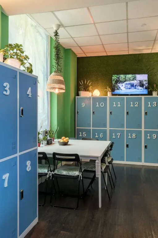 OXYGEN HOSTEL Capsula