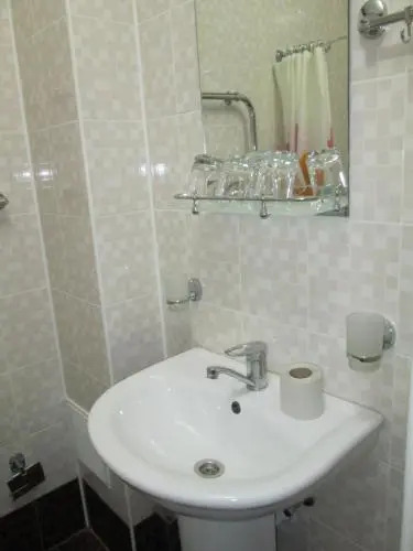 Ozet Guest House