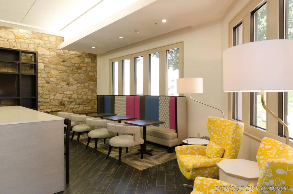 Holiday Inn Express Hickory - Hickory Mart by IHG