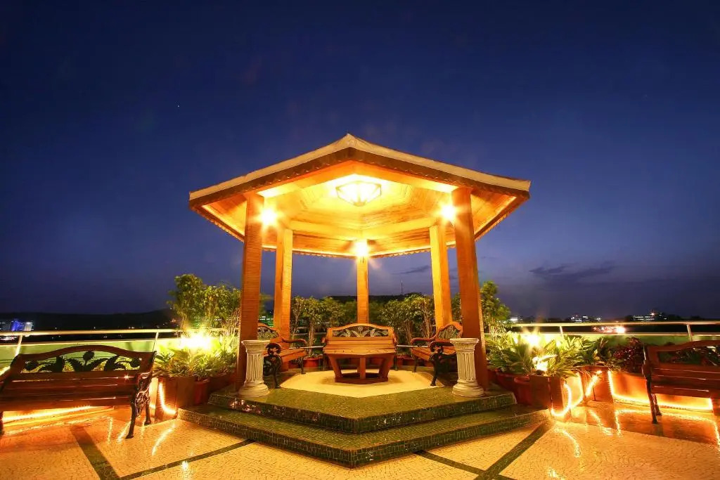 E-Square The Fern Pune, Series by Marriott