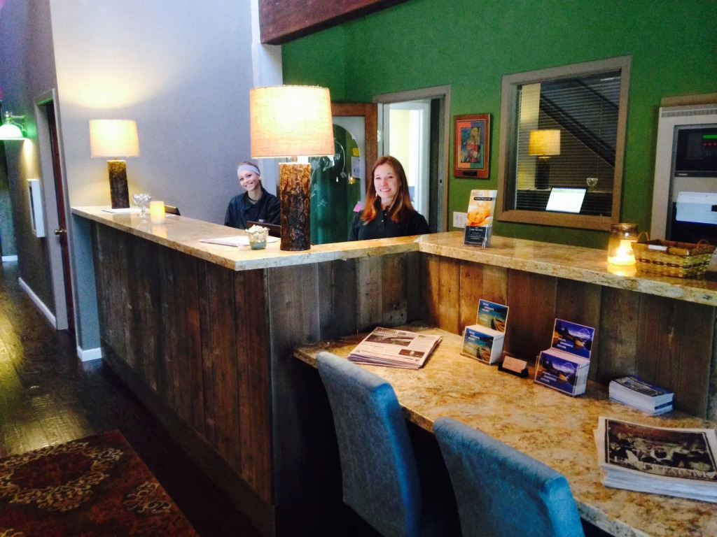 Postmarc Hotel and Spa Suites