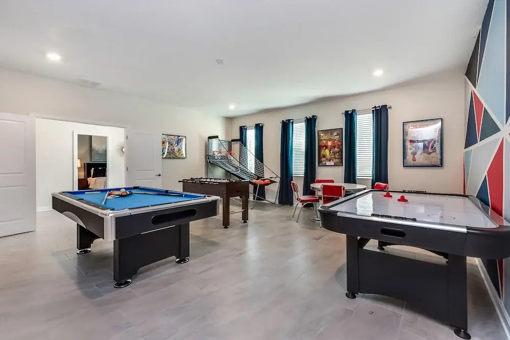 4629Target 9 Br Villa With Games Room Home