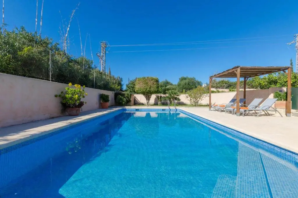 Villa Pula Viñas Country villa 3 bedrooms pool and fabulous views of the Pula golf course near Son servera
