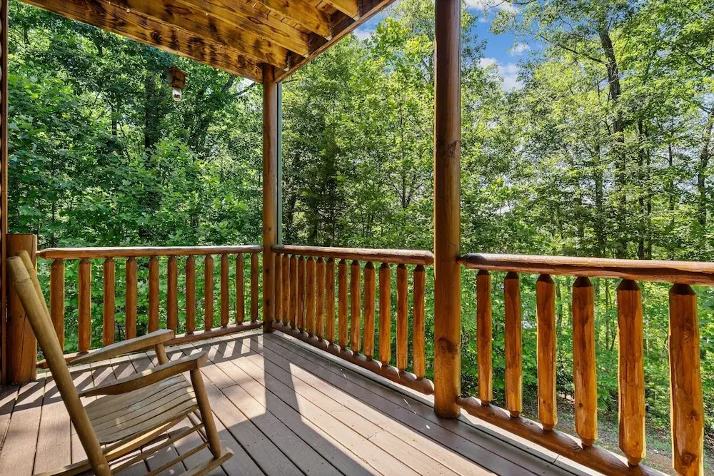 Luxurious Nine Bears Home Minutes Away to Gatlinburg by Redawning