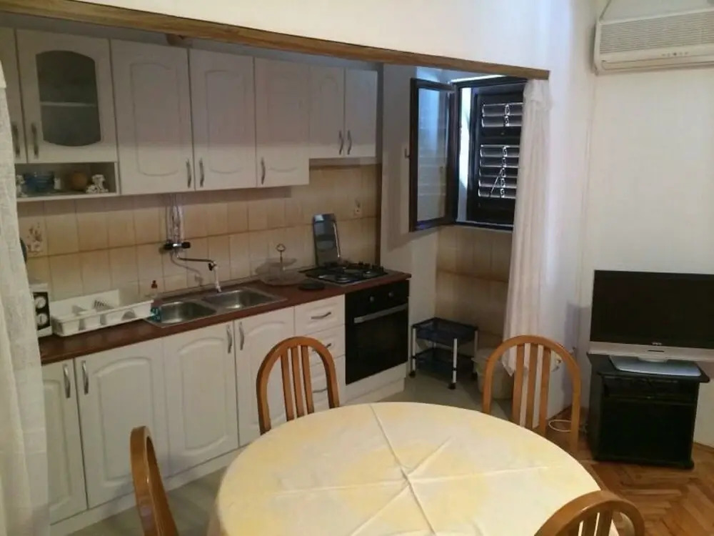 Apartments Josip