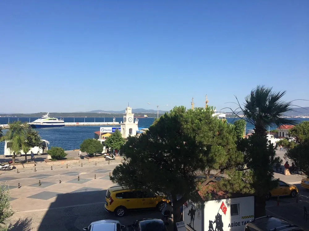 Boss Hotel