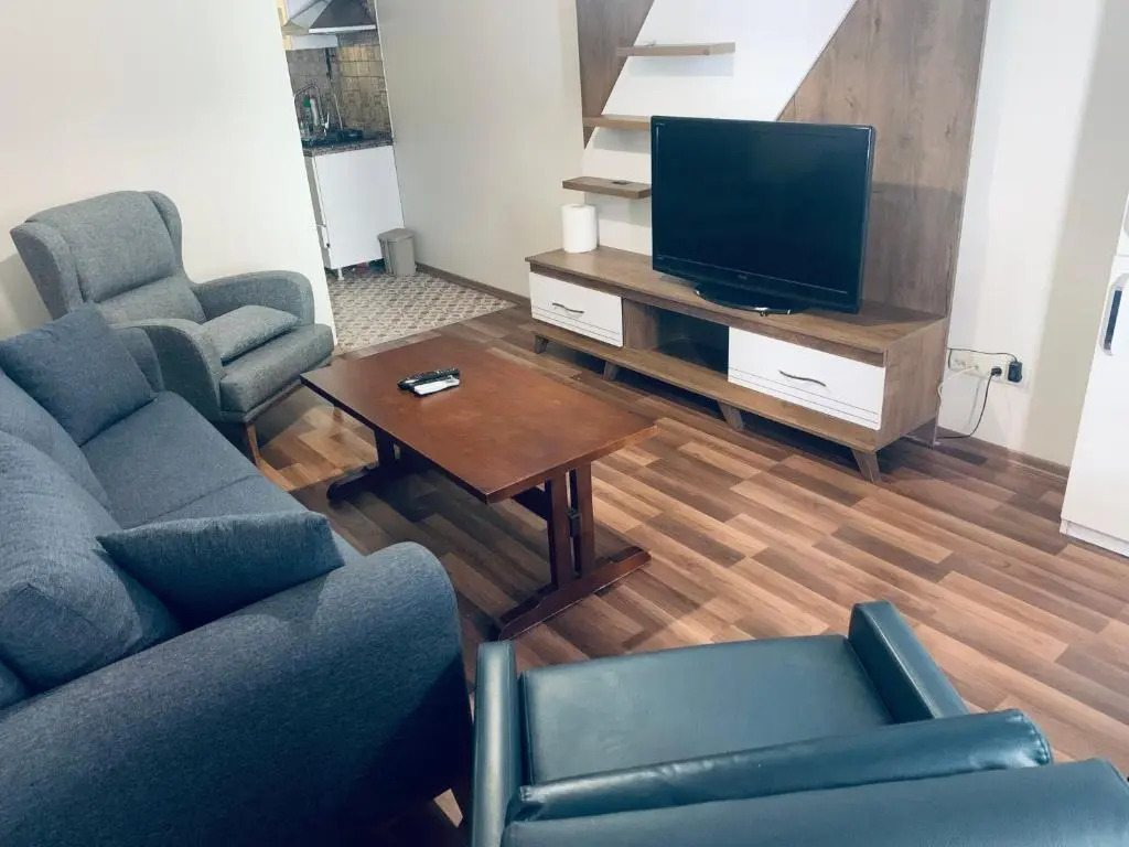 Mimoza İstiklal Apart Hotel