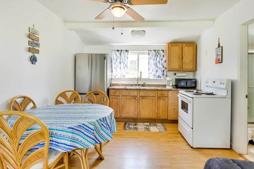 Lakefront Geneva Vacation Rental - Walk to Strip!