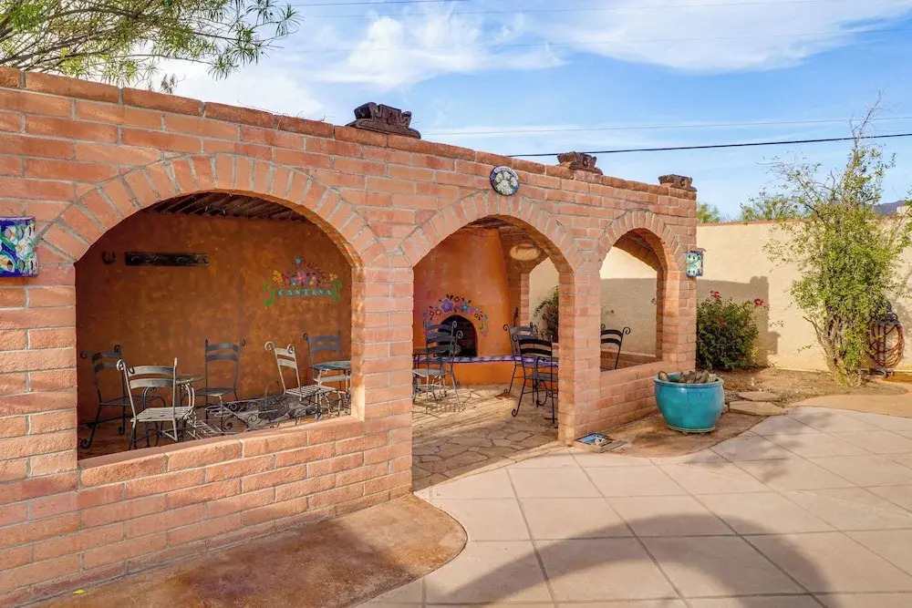 Resort-style Backyard & Pool: Luxe Tucson Home