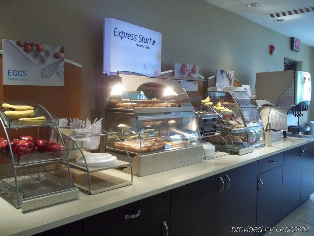 Holiday Inn Express and Suites Winchester by IHG
