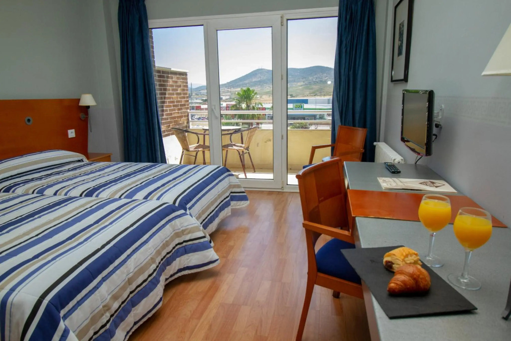 Hotel Azar