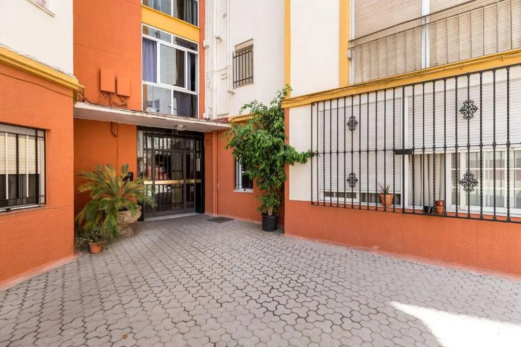 2 bedrooms appartement with wifi at Sevilla