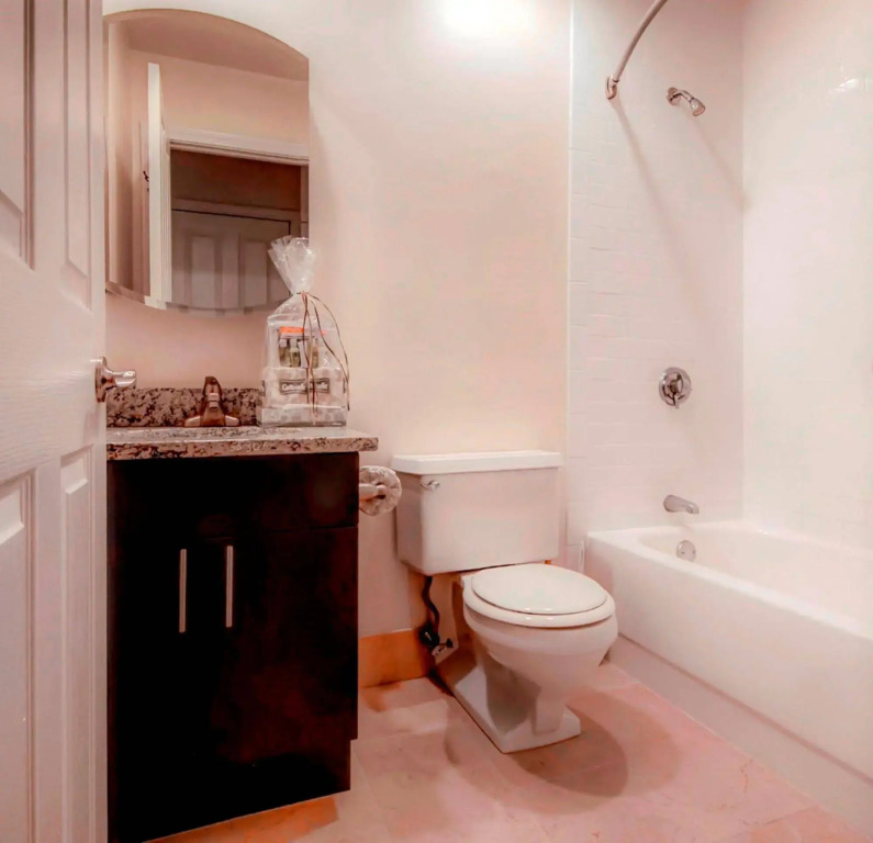 Global Luxury Suites at Back Bay