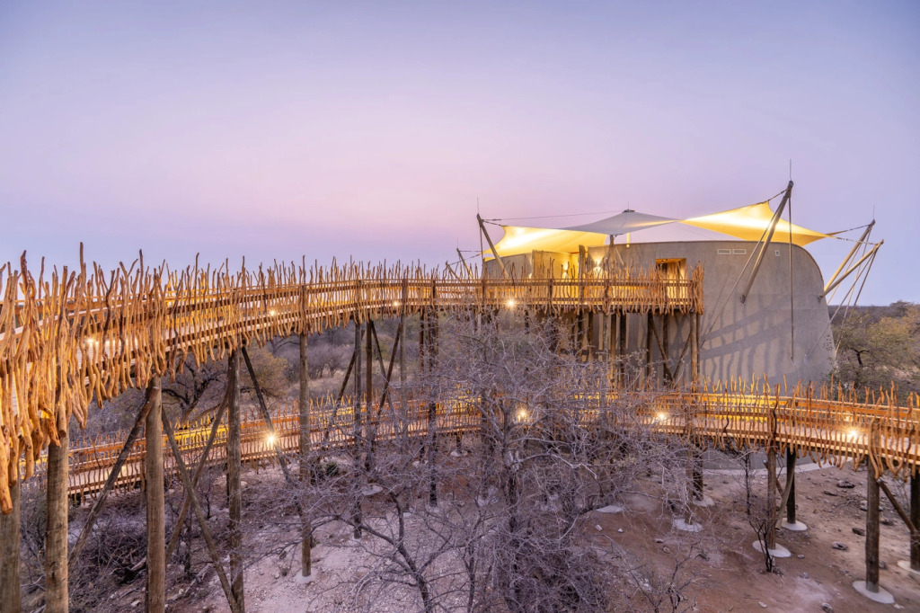 Mokuti Etosha