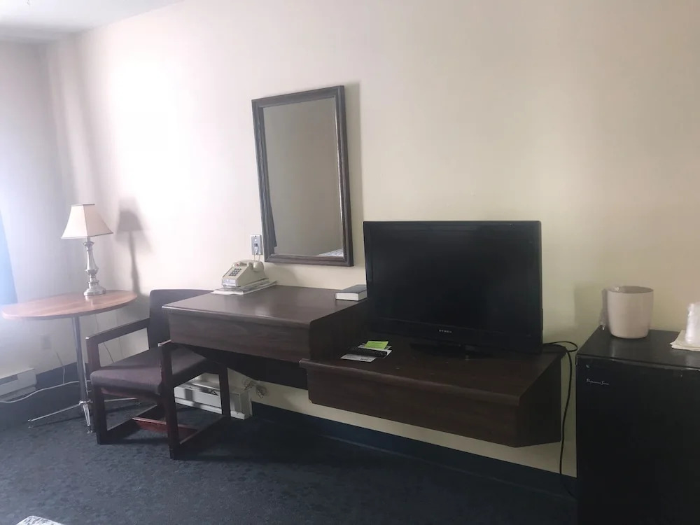 Garrison Motel