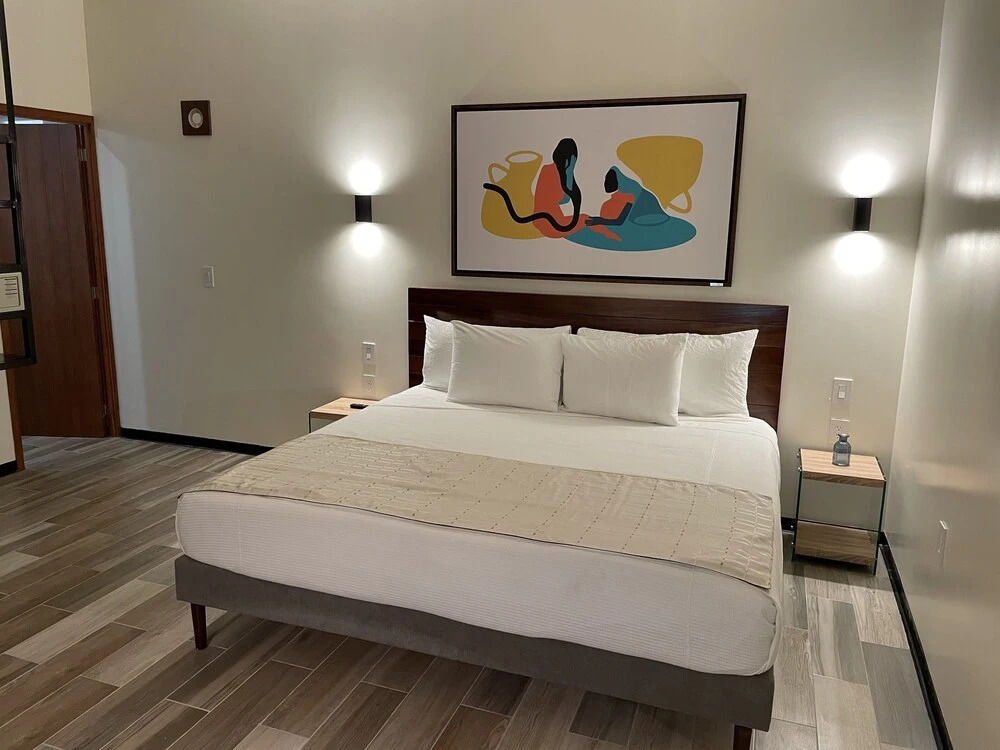 Joint Boutique Hotel