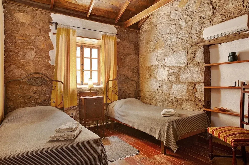 Rural House Pepita Flores