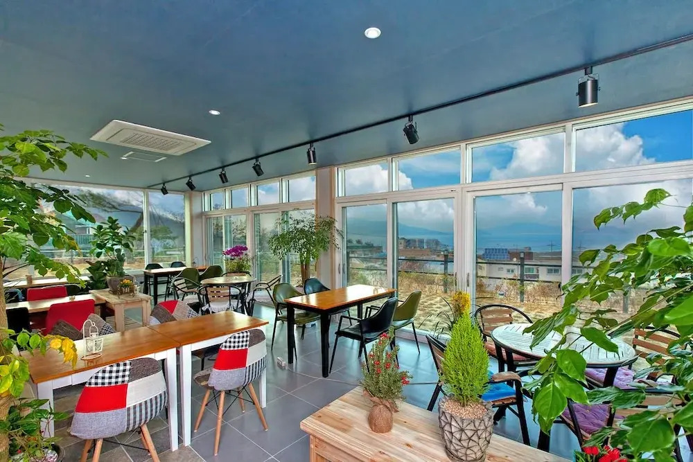 Naerimong Beach Pension