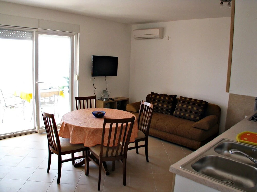 Apartments Franić