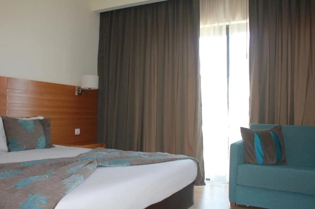 Hotel Caravelas