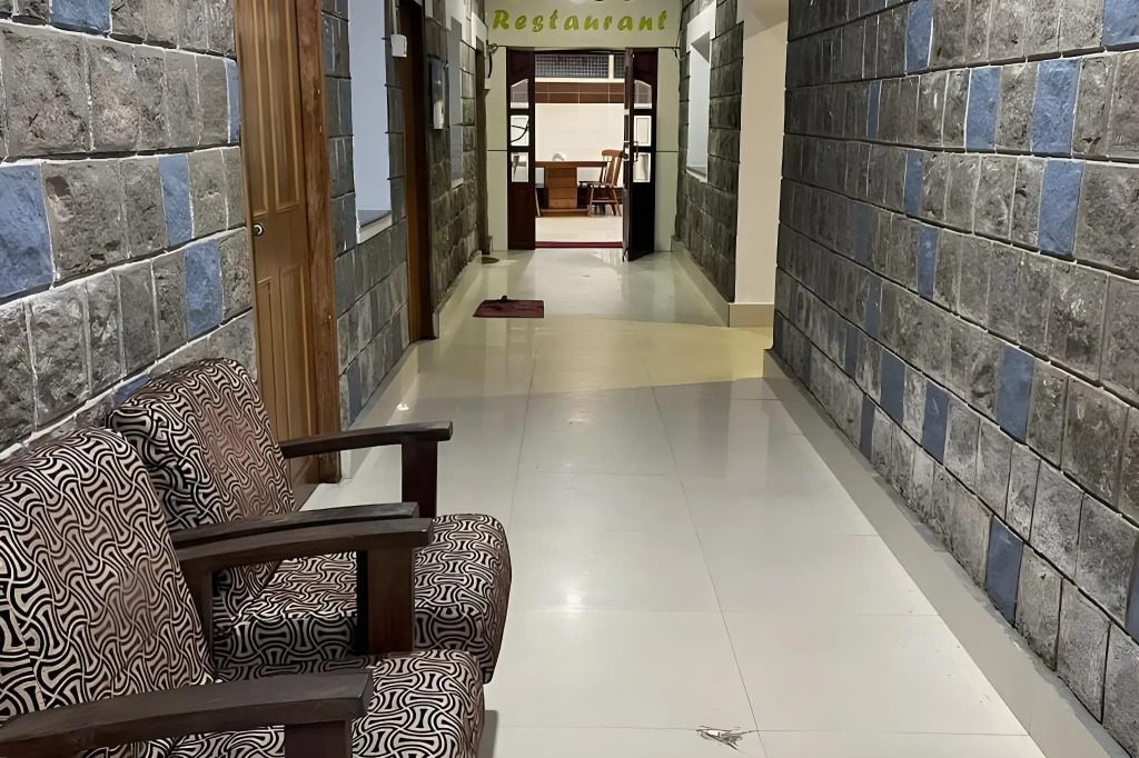 Hotel Caveri